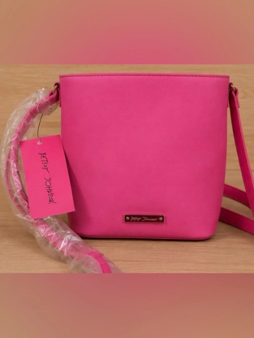 Betsey Johnson Hot Pink Crossbody Bag with Gold Chain Detail NWT